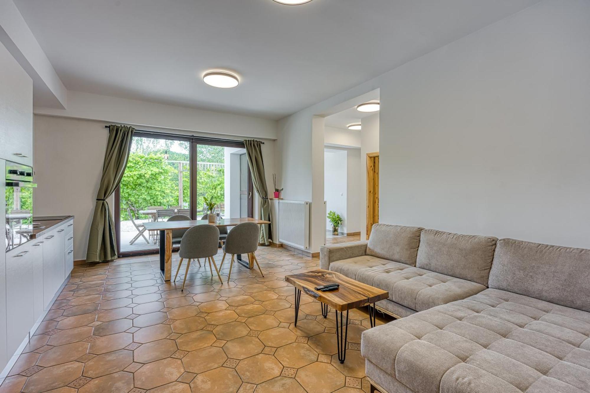 Vila Lisjak - Apartments Podčetrtek Екстериор снимка